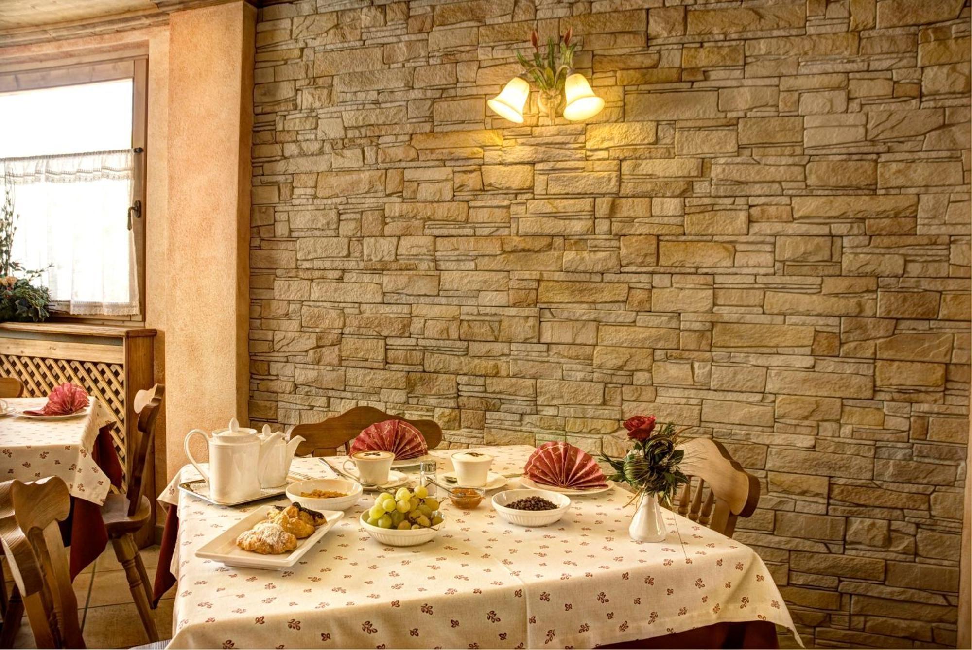 Hotel Costanza Mountain Holiday Λιβίνιο Εξωτερικό φωτογραφία