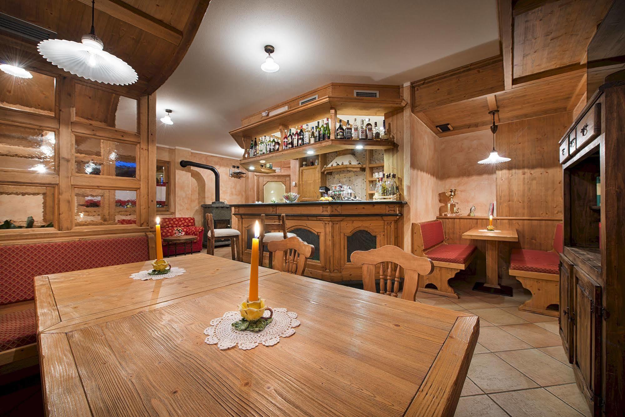 Hotel Costanza Mountain Holiday Λιβίνιο Εξωτερικό φωτογραφία